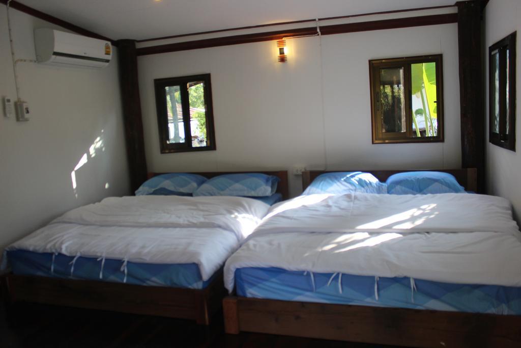 Hotel Baan Suan La Moon Chiang Khan Exterior foto